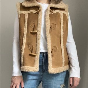 VINTAGE FLEECE VEST